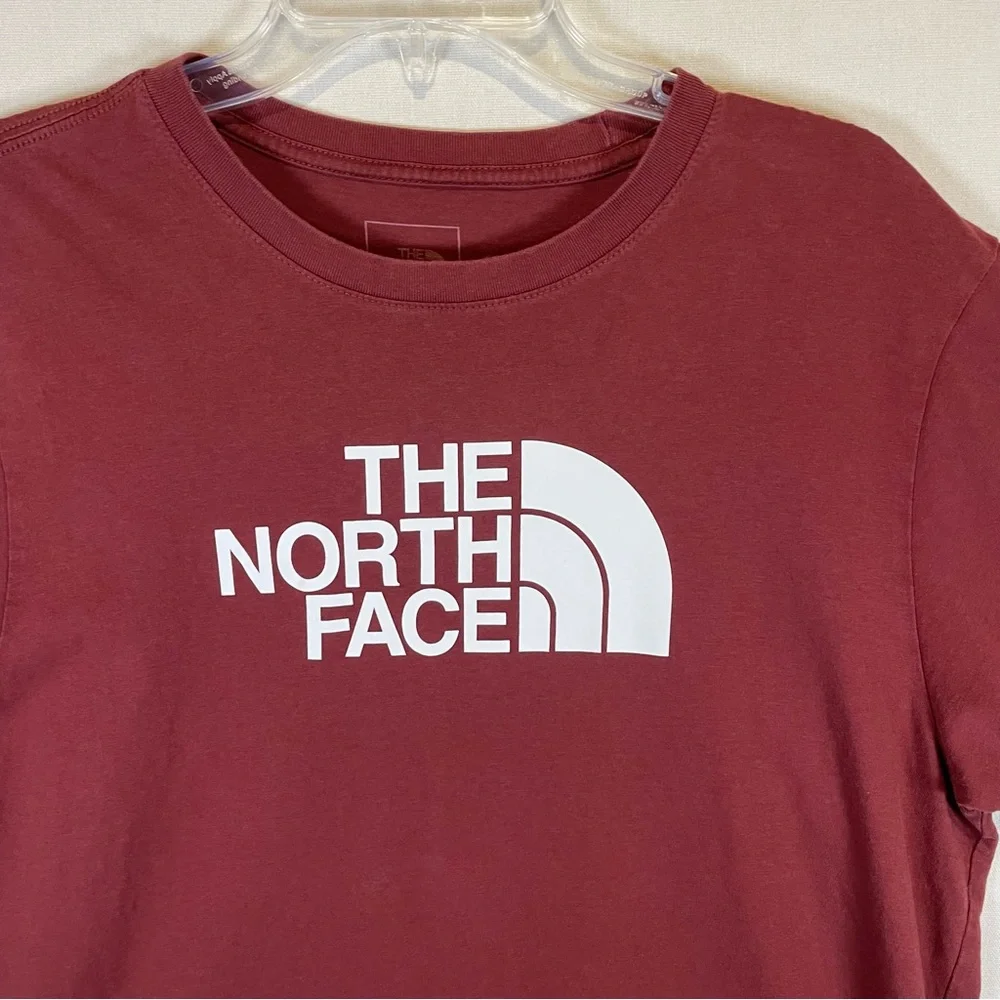 The North Face Burgundy Logo Graphic T-Shirt Men’s Large Outdoor Casual Tee